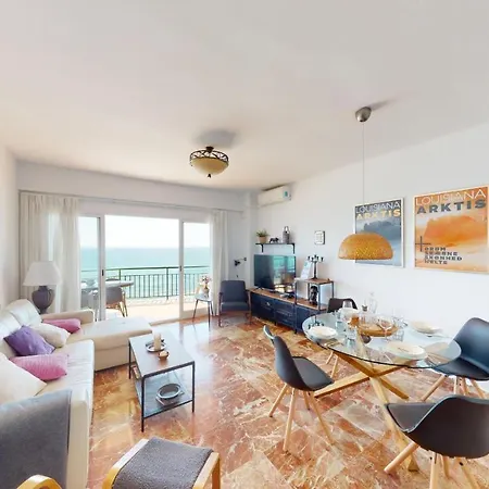 Olimpo Ii The Cruise - Front Line Fuengirola